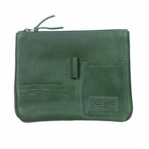 Nena and Co. ARTISAN ORGANIZER CLUTCH - EMERALD